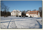 Krasków - pałac zimą